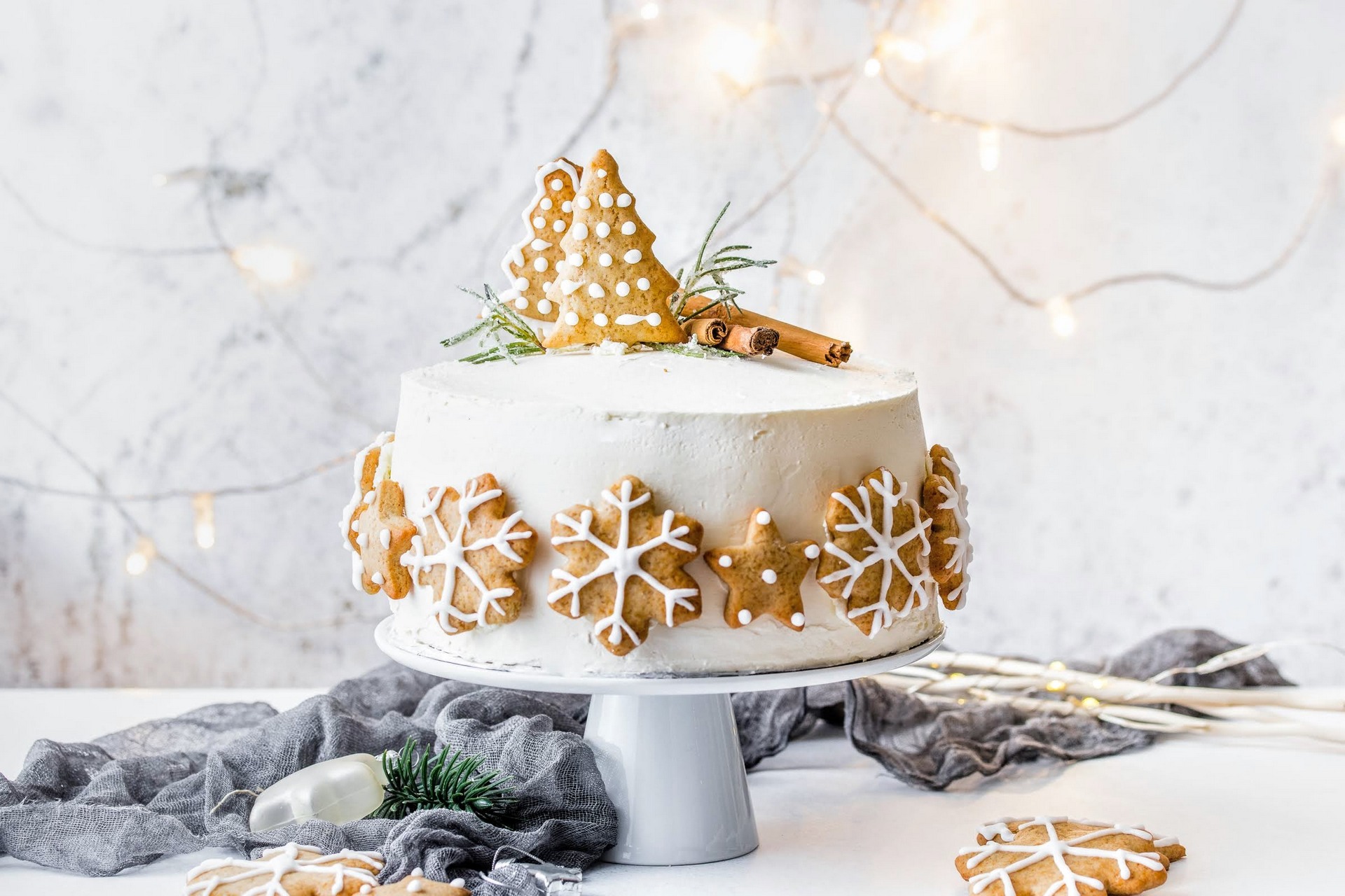Gingerbread torta – torta s okusom medenjaka za Božićni stol 